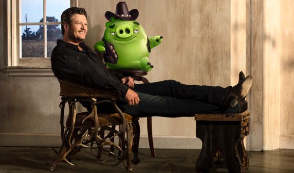 First Look at Blake Shelton's Angry Birds Character, Earl the Pig