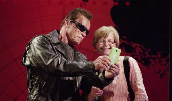 Arnold Schwarzenegger Pranks Tourists in Hollywood and Madame Tussauds for Charity
