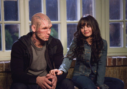 VIDEO: Vanessa Hudgens & Alex Pettyfer Star in BEASTLY