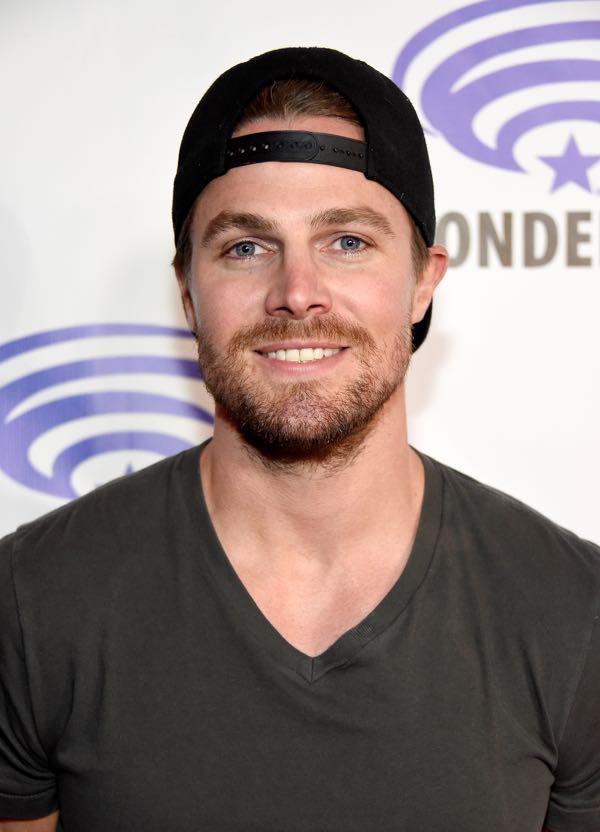 Stephen Amell Megan Fox TMNT WonderCon 2016 12