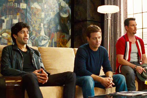 Mark Wahlberg Makes Appearance in ENTOURAGE Movie Trailer and New Poster