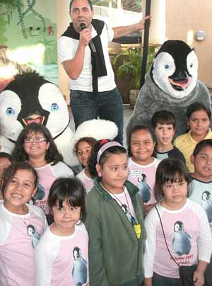 HAPPY FEET Penguins Escape To Miami For Charity