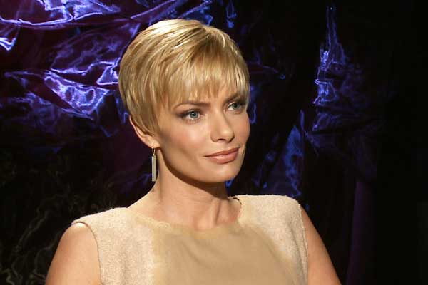 A Haunted House 2's Jaime Pressly on Favorite Horror Films