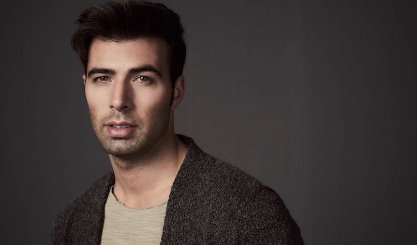 JenCarlos Canela On Playing Jesus Christ in Tyler Perry's 'The Passion' on FOX