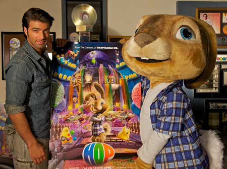 Sing-Along With HOP's 'I Want Candy' Song In Spanish By JenCarlos