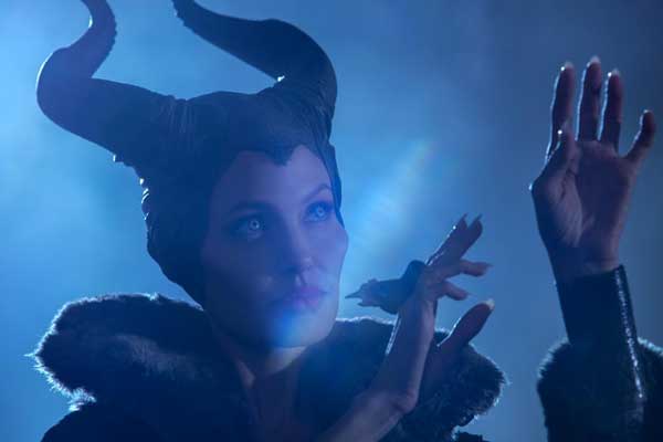 Maleficent-Angelina-Jolie-still