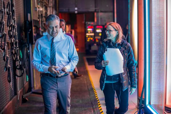 Money Monsters movie George Clooney Jodie Foster on set