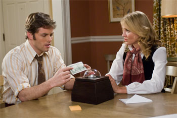 Cameron Diaz, James Marsden star in THE BOX