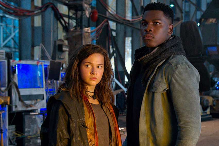 New 'Pacific Rim Uprising' Trailer Reveals Plot and Jaeger on Jaeger Action