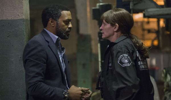 Secrets in their Eyes Julia Roberts Chiwetel Ejiofor trailer