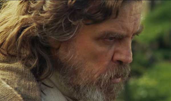 'Star Wars: Episode VIII' Begins Production with Big Hoopla