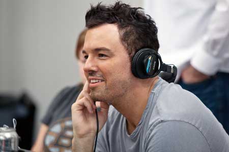 Ted-Seth-MacFarlane-on-set-image