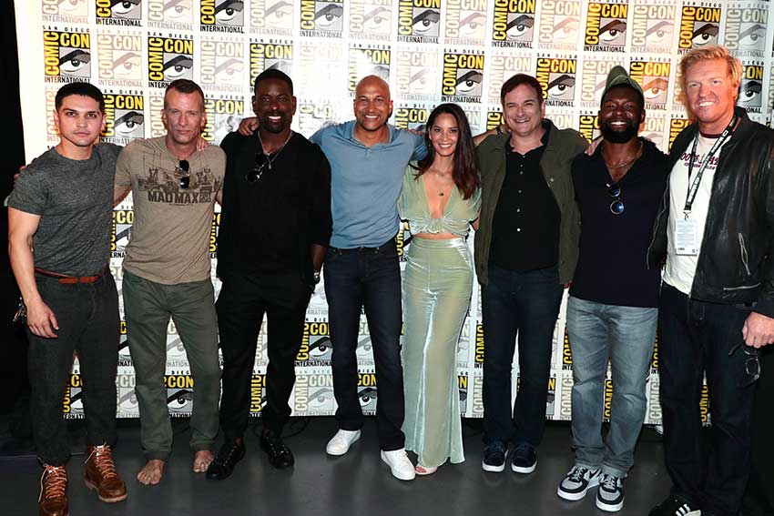 Two' Predator' San Diego Comic Con Clips Reveal Tone of Film