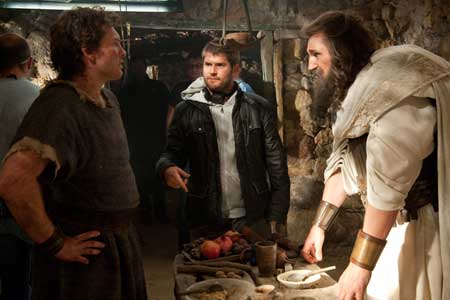 WRATH OF THE TITANS Interview:  Filmmakers and Actors Collaborate to Make the Sequel Worth Your Money