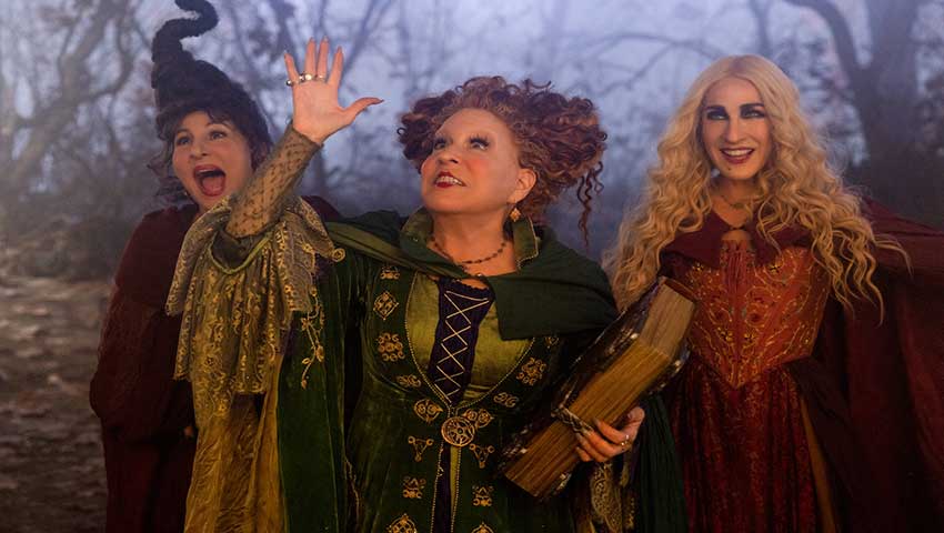 Hocus Pocus 2 Bette Midler, Sarah Jessica Parker, Kathy Najimy still