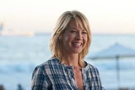 jenna-elfman-friends-with-benefits