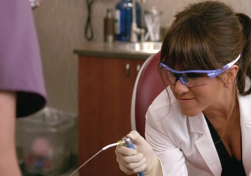 VIDEO: Jennifer Aniston Harasses Her Assistant In HORRIBLE BOSSES
