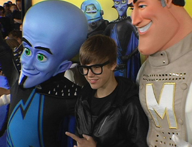 VIDEO: Justin Bieber Attends MEGAMIND Costume Contest