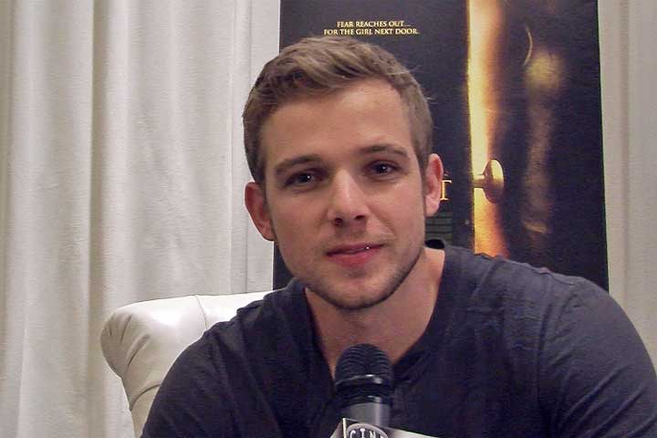 VIDEO: Twitter Questions with Actor Max Thieriot