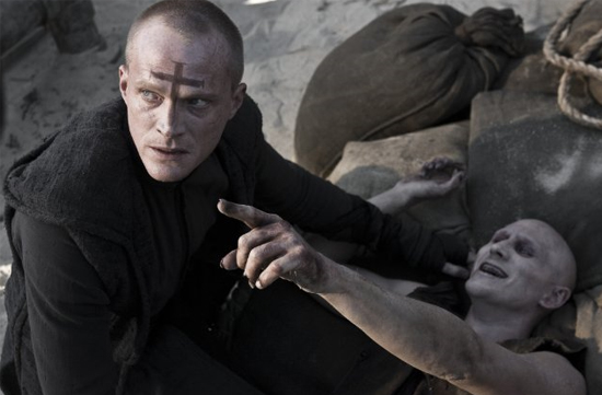 New at the Movies: Paul Bettany Is A Vampire Killer In PRIEST