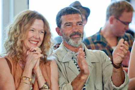 Antonio Banderas Is An Overalls-Wearing Hippie in RUBY SPARKS Movie Clip