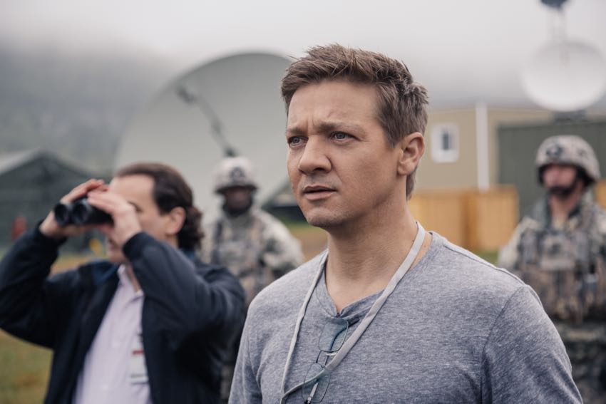 Arrival starring Jeremy Renner 