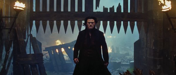 Dracula Untold Movie Images Luke Evans2