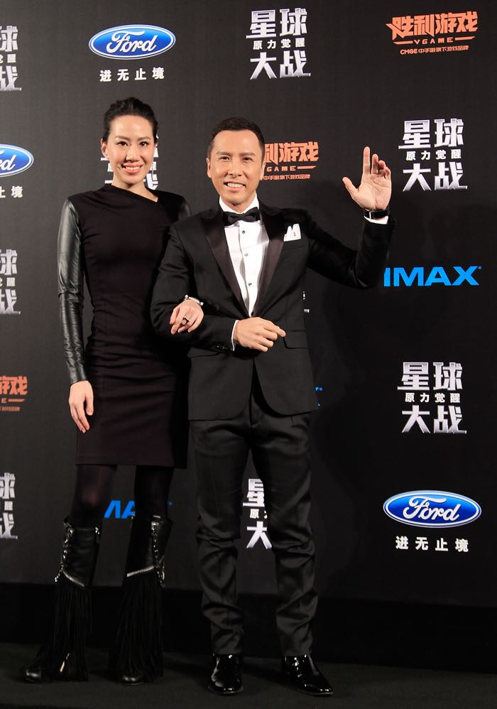 Donnie Yen, Ceclia Wang, attend the premiere of Star Wars on December 27, 2015 in Shanghai, China. (Photo by Hu Chengwei/Getty Images for Walt Disney Studios)