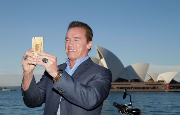 Arnold Schwarzenegger selfie Terminator Genisys Australia