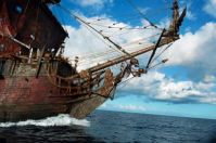 pirates-caribbean-pirate-ship