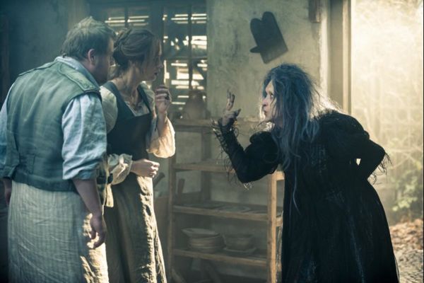 Meryl Streep, James Corden, Emily Blunt in Into The Woods movie images