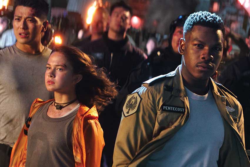 Pacific Rim Uprising John Boyega Cailee Spaeny