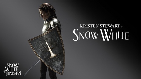 PHOTOS: Kristen Stewart as Snow White & Charlize Theron As The Queen